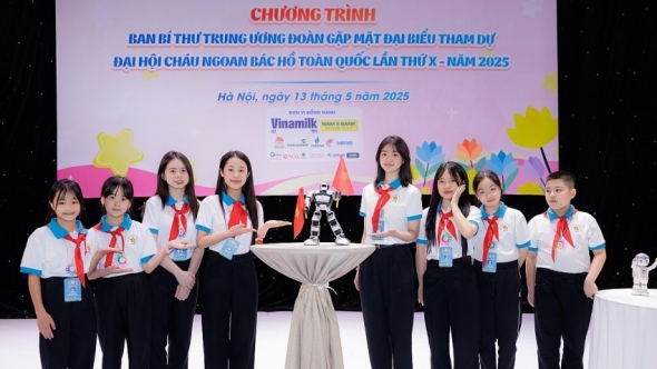 Vinamilk đồng hành cùng thiếu nhi cháu ngoan Bác Hồ hướng đến kỷ niệm 135 năm ngày sinh nhật Bác