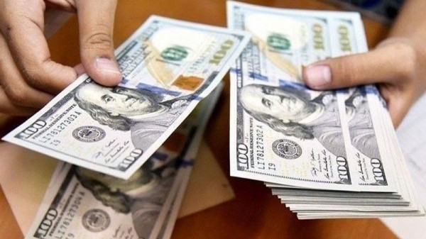 Điểm tin ngân hàng ngày 20/5: Tỷ giá USD thế giới giảm mạnh, “chợ đen” quay đầu tăng