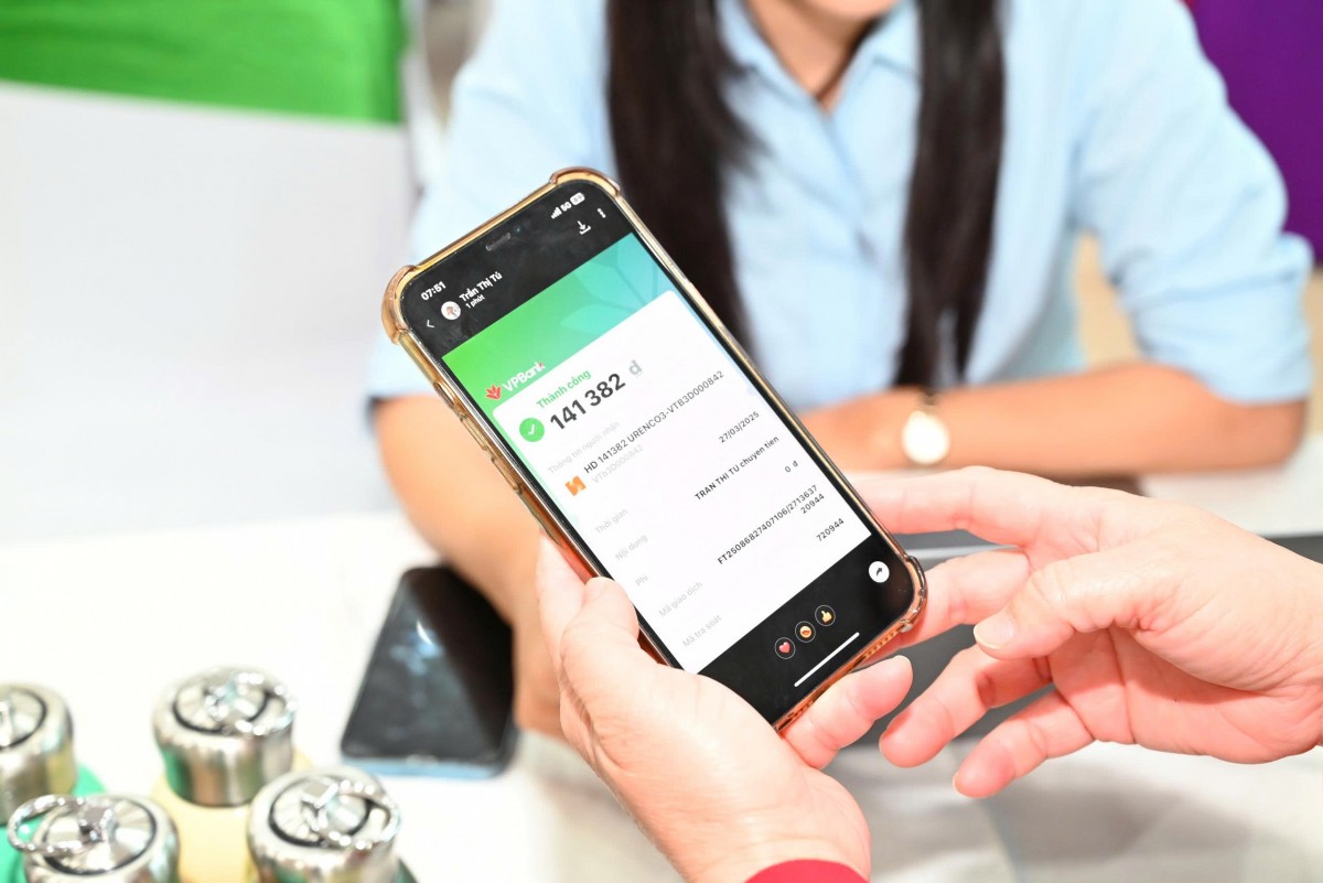 Thu phí vệ sinh môi trường qua ví điện tử: Tiện lợi, minh bạch Thu phí vệ sinh môi trường qua ví điện tử: Tiện lợi, minh bạch