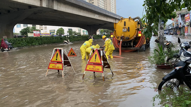 Hà Nội yêu cầu đảm bảo công tác thoát nước, phòng chống ngập úng