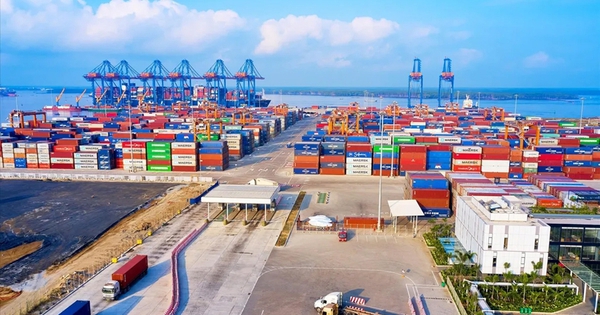 4 tháng: Kim ngạch xuất nhập khẩu tăng 24,2% so với cùng kỳ