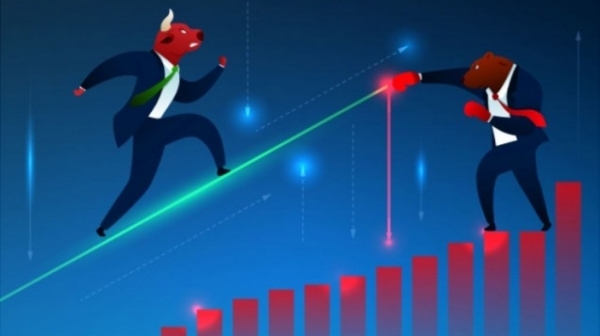 Thị trường chứng khoán ngày 11/5: “Đánh úp” cuối phiên, VN Index rơi khỏi mốc 1.900 điểm