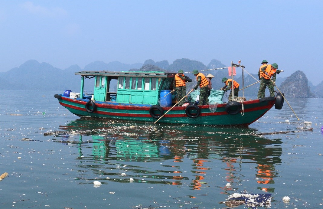 Quảng Ninh: Kiểm soát chặt chẽ các nguồn xả thải Quảng Ninh: Kiểm soát chặt chẽ các nguồn xả thải