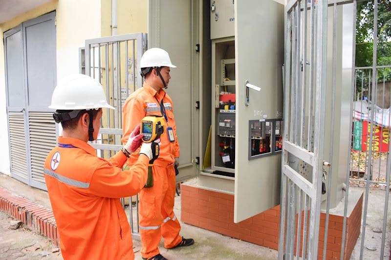Đảm bảo nguồn điện trong điều kiện thời tiết diễn biến phức tạp Đảm bảo nguồn điện trong điều kiện thời tiết diễn biến phức tạp