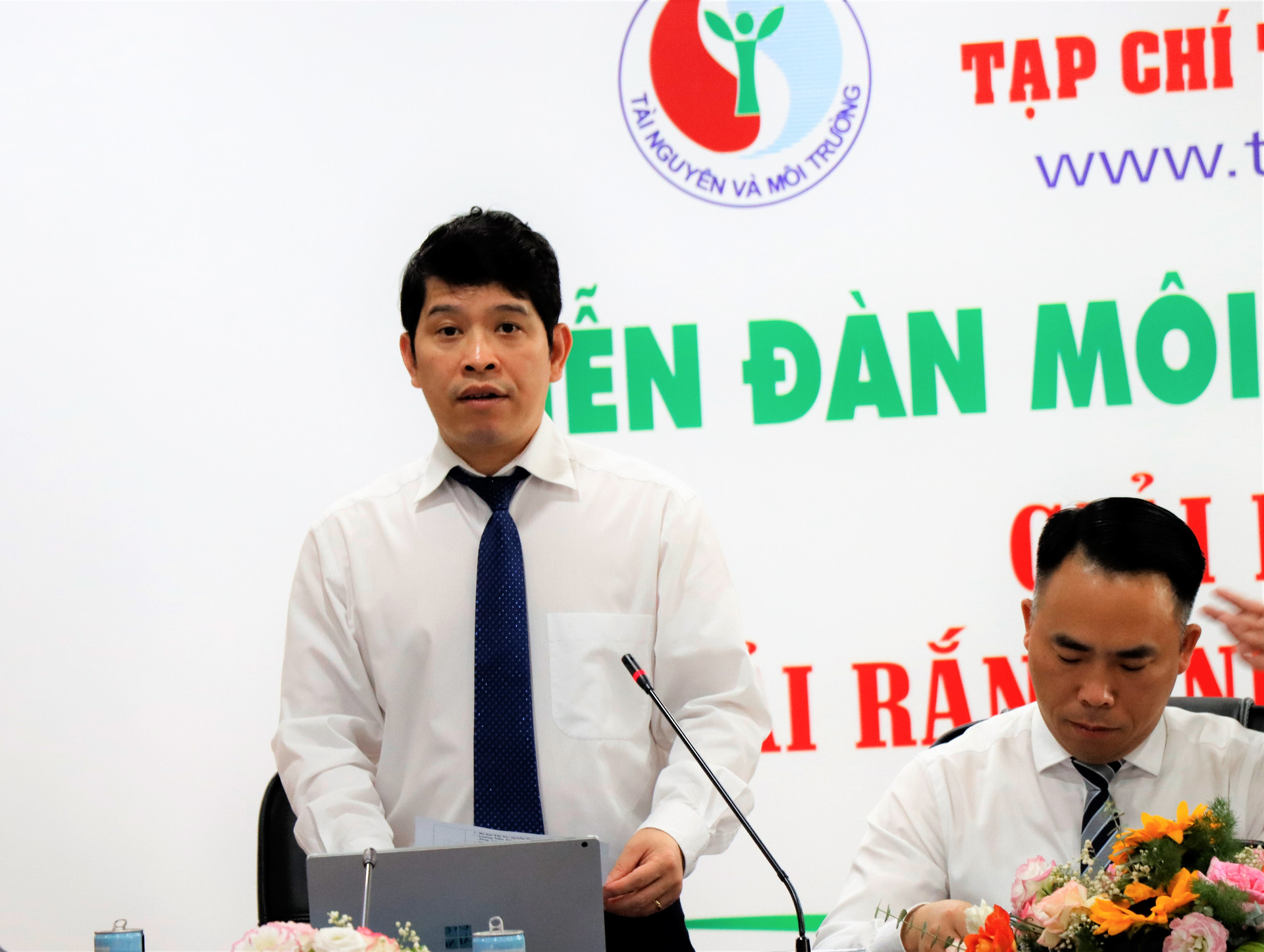 Xử lý chất thải rắn sinh hoạt thành tài nguyên Xử lý chất thải rắn sinh hoạt thành tài nguyên