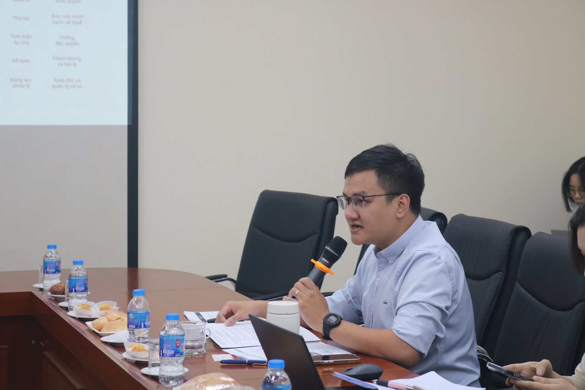 Phát triển năng lượng tái tạo - nghiên cứu kinh nghiệm quốc tế