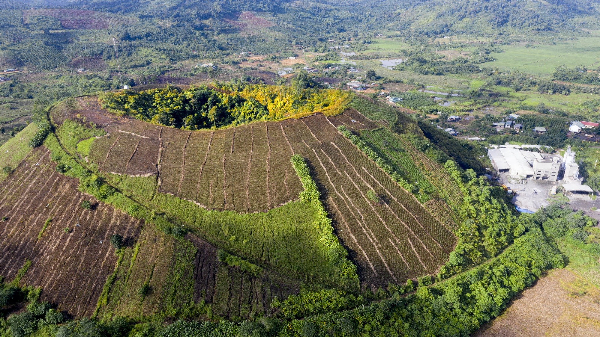 Khai thác thế mạnh di sản địa chất phát triển du lịch