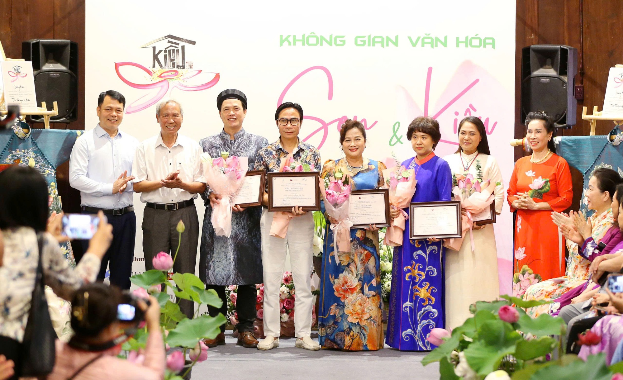 Không gian văn hóa Sen và Kiều - Mang chiều sâu văn hóa, tâm hồn người Việt Không gian văn hóa Sen và Kiều - Mang chiều sâu văn hóa, tâm hồn người Việt