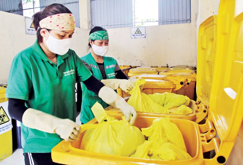 Bắc Giang nâng cao hiệu quả thu gom, xử lý chất thải y tế nguy hại