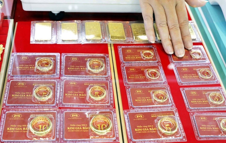 Giá vàng hôm nay (21/6): Vàng nhẫn tiếp tục giảm mạnh Giá vàng hôm nay (21/6): Vàng nhẫn tiếp tục giảm mạnh