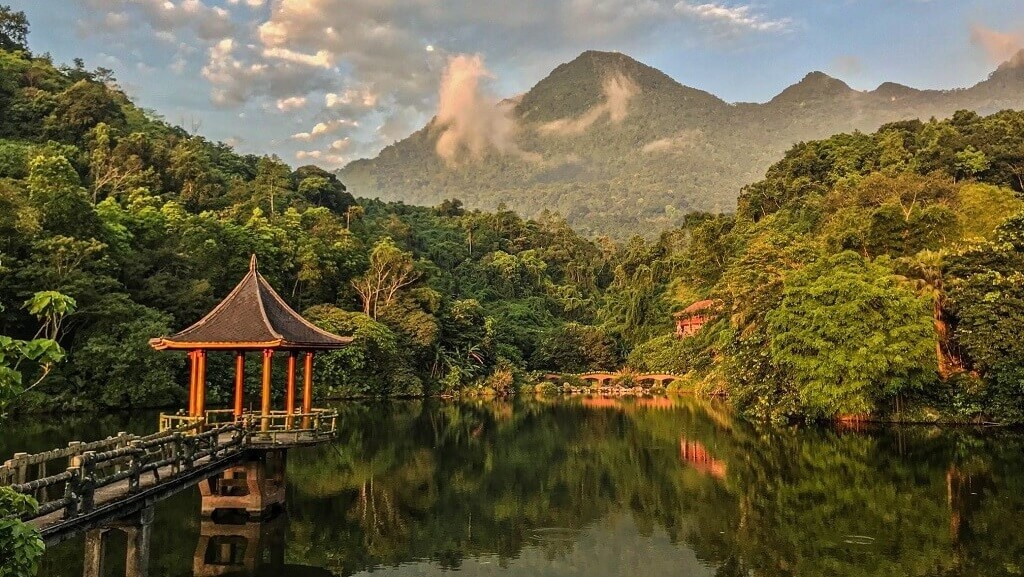 Điểm tin xây dựng - bất động sản tuần qua: Hà Nội chỉ đạo kiểm tra, xử lý vi phạm xây dựng tại Khu du lịch Thiên Sơn Suối Ngà