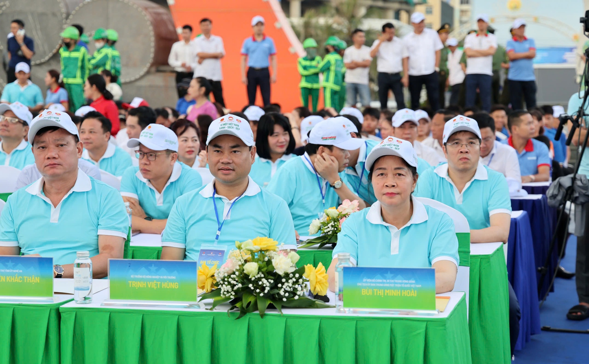 Phát động quốc gia Phong trào toàn dân bảo vệ môi trường, vì một Việt Nam xanh - sạch - đẹp
