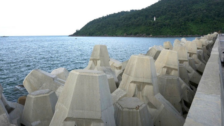 Nâng cao năng lực ứng phó biến đổi khí hậu khu vực ven biển Huế