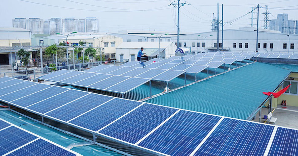Điện mặt trời mái nhà: Nâng tỷ lệ sản lượng điện dư được phép bán lên tới 50%
