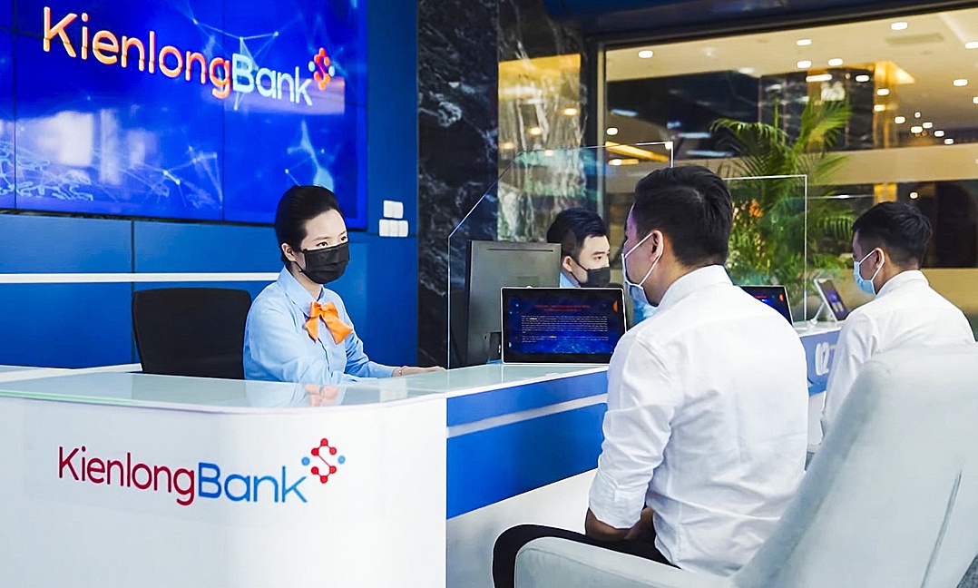 Tin ngân hàng ngày 6/7: Vietcombank chuẩn bị bán 6,5% vốn cho Mizuho và các cổ đông khác Tin ngân hàng ngày 6/7: Vietcombank chuẩn bị bán 6,5% vốn cho Mizuho và các cổ đông khác