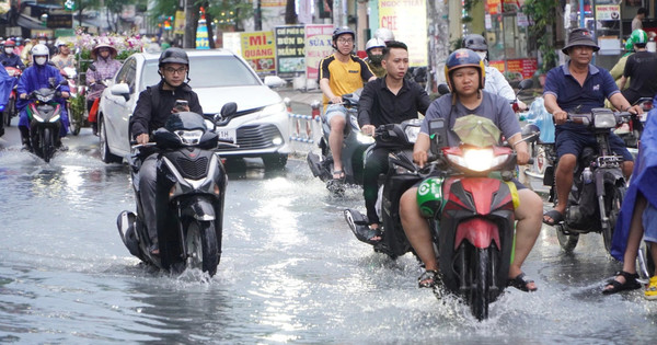 TP.HCM mưa diện rộng vào cuối tuần