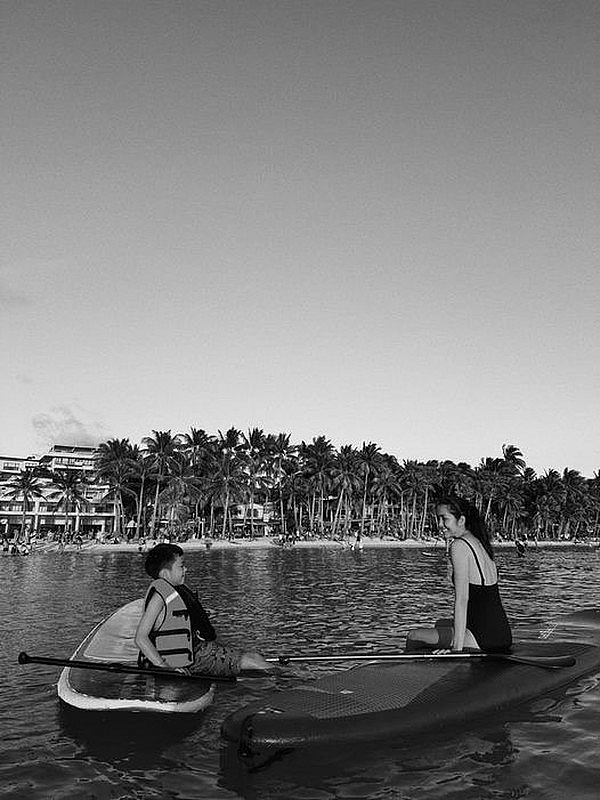 Tăng Thanh Hà hạnh phúc viên mãn bên chồng đại gia và ba con Tăng Thanh Hà hạnh phúc viên mãn bên chồng đại gia và ba con