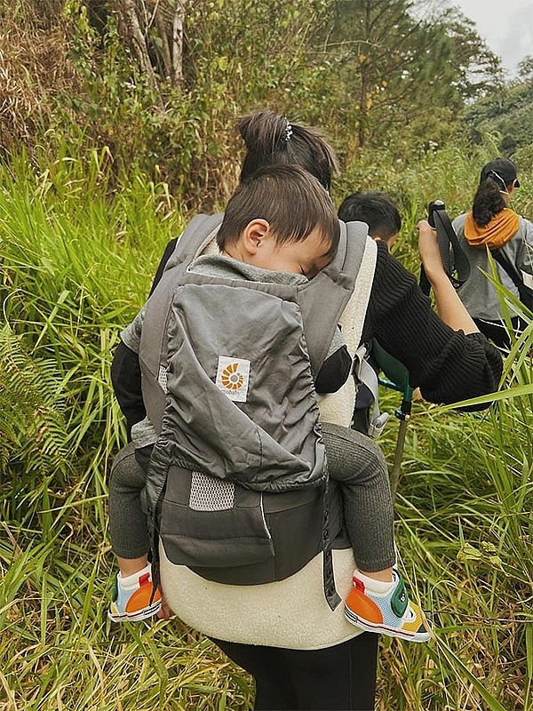Tăng Thanh Hà hạnh phúc viên mãn bên chồng đại gia và ba con Tăng Thanh Hà hạnh phúc viên mãn bên chồng đại gia và ba con