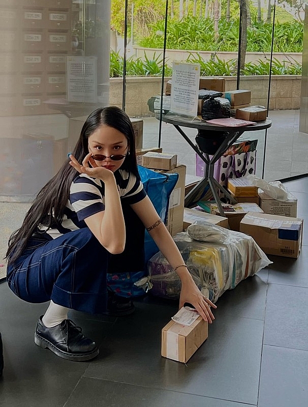 Cuộc sống độc thân, giàu có của Miu Lê ở tuổi 33 Cuộc sống độc thân, giàu có của Miu Lê ở tuổi 33