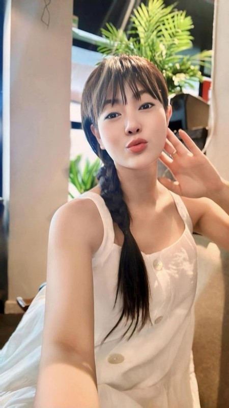 Thanh Hương “thả thính”, Hà Anh trở lại với công việc sau sinh