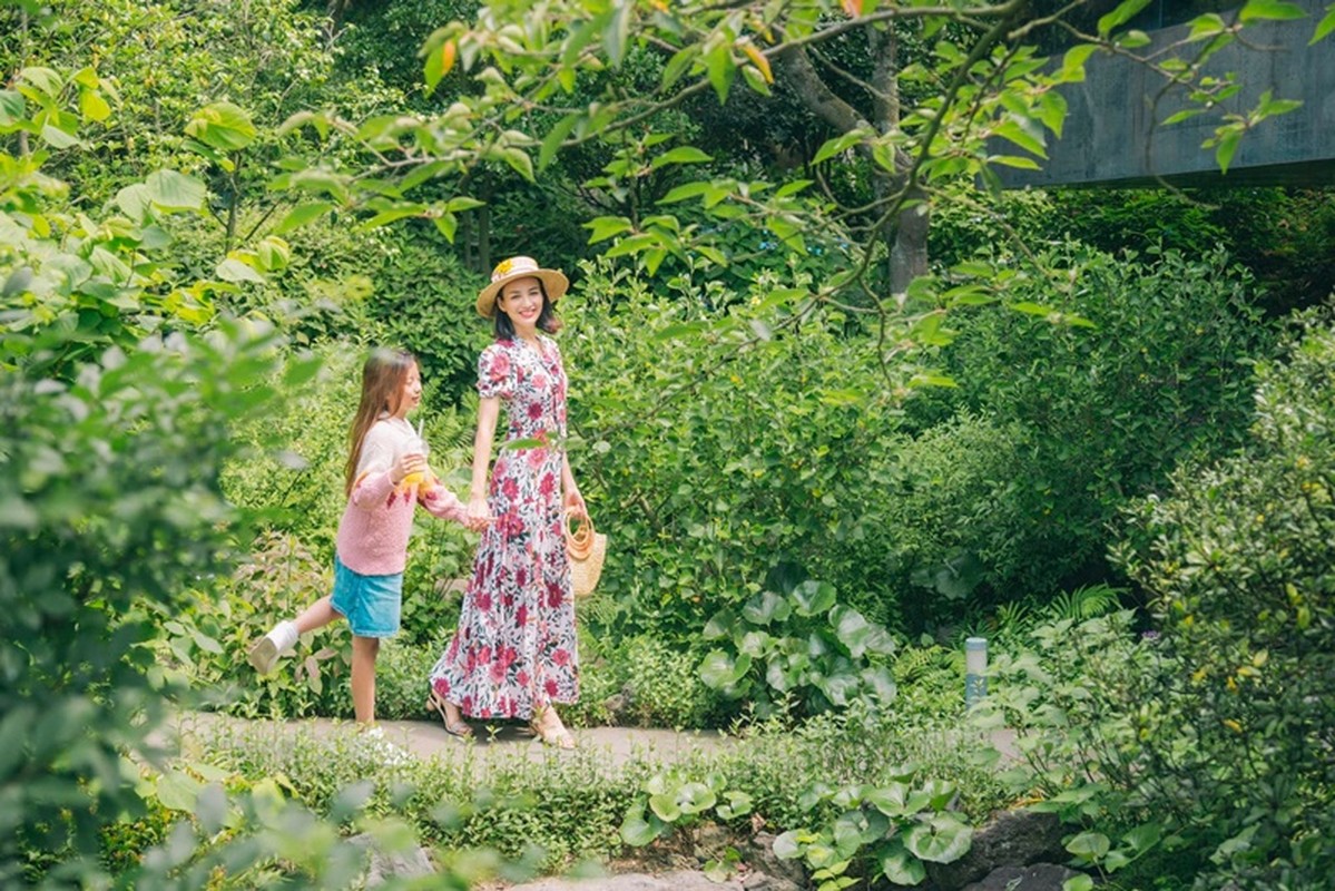 Con gái Hoa hậu Ngọc Diễm 14 tuổi xinh đẹp, du học Mỹ Con gái Hoa hậu Ngọc Diễm 14 tuổi xinh đẹp, du học Mỹ