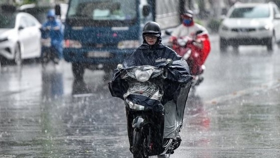 Bắc Bộ và Thủ đô Hà Nội tiếp tục có mưa rào và dông
