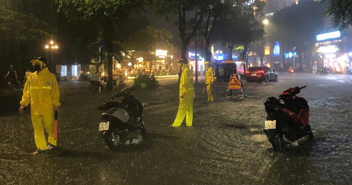 Hà Nội làm gì để giải quyết 5 điểm nghẽn lớn?