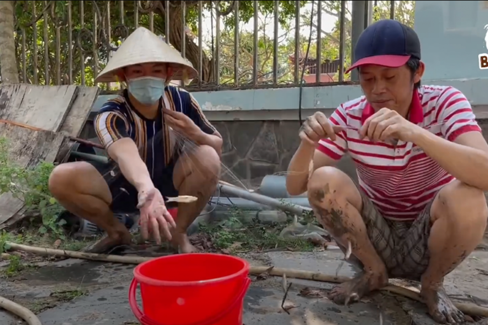 Cuộc sống của Hoài Linh trong nhà thờ Tổ nghiệp trăm tỷ Cuộc sống của Hoài Linh trong nhà thờ Tổ nghiệp trăm tỷ