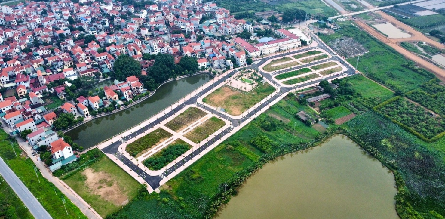 Điểm tin Xây dựng - bất động sản ngày 23/8: Chuyển vụ giao đất không đúng thẩm quyền tại Quế Võ sang cơ quan công an Điểm tin Xây dựng - bất động sản ngày 23/8: Chuyển vụ giao đất không đúng thẩm quyền tại Quế Võ sang cơ quan công an