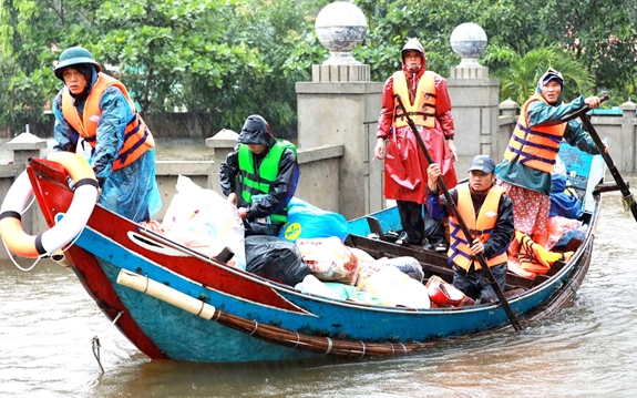 Quảng Trị yêu cầu không để bị động, bất ngờ trong phòng, chống thiên tai