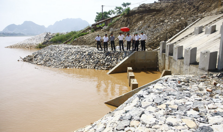 Tây Ninh: Hướng tới triển khai các dự án hạ tầng thích ứng biến đổi khí hậu Tây Ninh: Hướng tới triển khai các dự án hạ tầng thích ứng biến đổi khí hậu