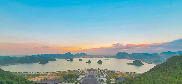 Chuyển đổi xanh - nền tảng phát triển bền vững Chuyển đổi xanh - nền tảng phát triển bền vững