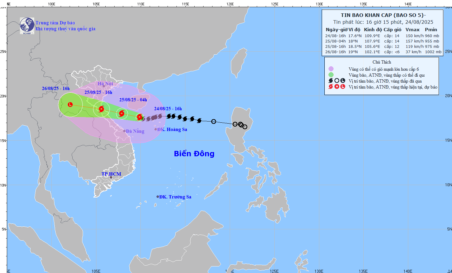 Tin bão mới nhất: Bão số 5 cường độ cực mạnh đi vào đất liền các tỉnh từ Thanh Hóa - Bắc Quảng Bình Tin bão mới nhất: Bão số 5 cường độ cực mạnh đi vào đất liền các tỉnh từ Thanh Hóa - Bắc Quảng Bình