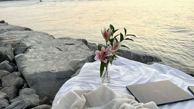 Tử vi vòng quay công nghệ ngày 26/8/2025: Tuổi Tý một ngày may mắn, tuổi Thân cần cẩn thận