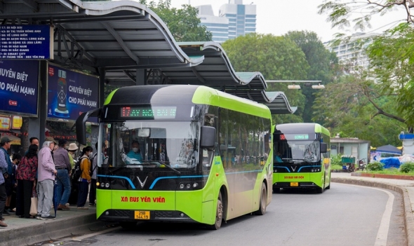 Đẩy mạnh triển khai chính sách hỗ trợ chuyển đổi phương tiện giao thông xanh
