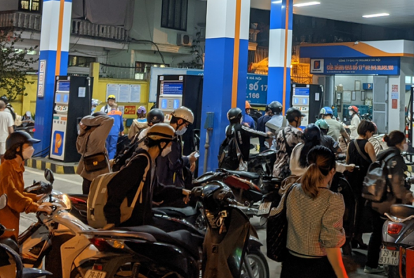 Hà Nội yêu cầu giám sát chặt chẽ chất lượng xăng sinh học E10