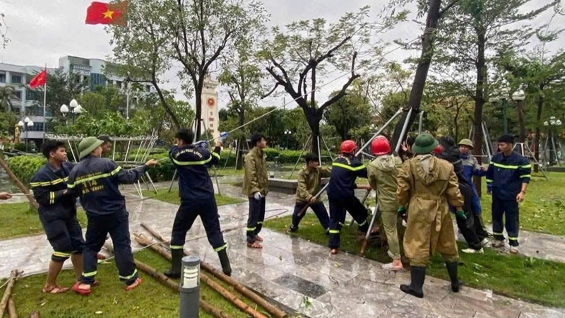 Hà Tĩnh mưa lớn gây ngập nhiều nơi, cảnh báo lũ quét, sạt lở