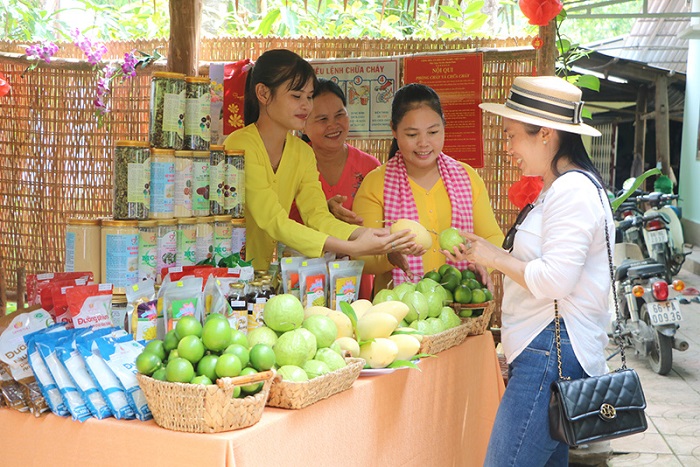 Du lịch nông thôn là không gian để phát triển sản phẩm OCOP Du lịch nông thôn là không gian để phát triển sản phẩm OCOP