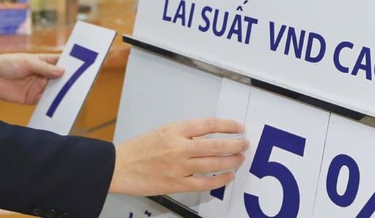 Điểm tin ngân hàng ngày 18/9: Tỷ lệ đặt cược Fed giảm lãi suất 0,5% đã tăng lên 50% Điểm tin ngân hàng ngày 18/9: Tỷ lệ đặt cược Fed giảm lãi suất 0,5% đã tăng lên 50%