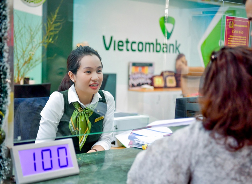 Điểm tin ngân hàng ngày 25/9: Đề xuất tăng hơn 20.000 tỷ đồng vốn cho Vietcombank Điểm tin ngân hàng ngày 25/9: Đề xuất tăng hơn 20.000 tỷ đồng vốn cho Vietcombank