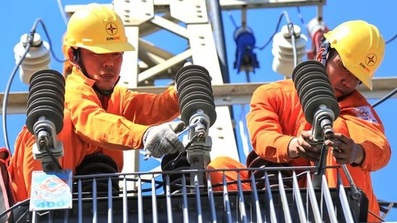 Giá điện: Cần chia sẻ và công bằng