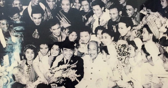 Từ tư tưởng Hồ Chí Minh về Văn hóa, khơi dậy khát vọng phát triển đất nước giàu mạnh, phồn vinh, hạnh phúc