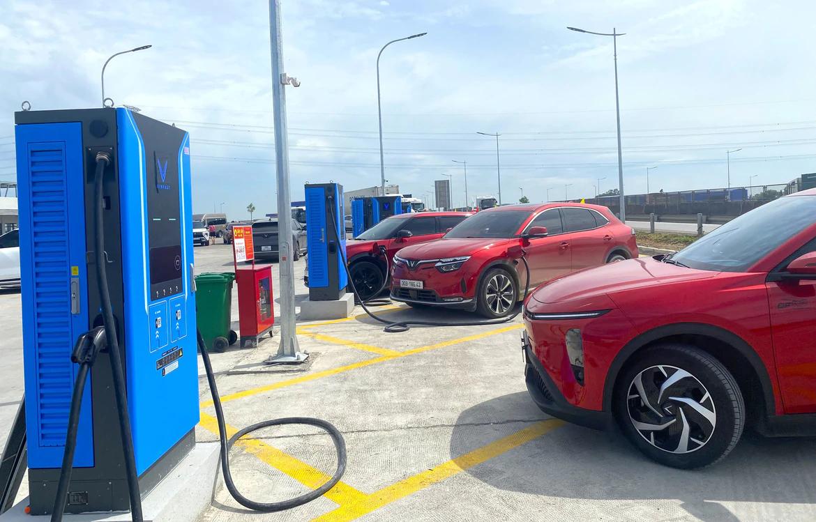Điện hóa phương tiện, hạ tầng tại Việt Nam đang diễn ra thế nào?