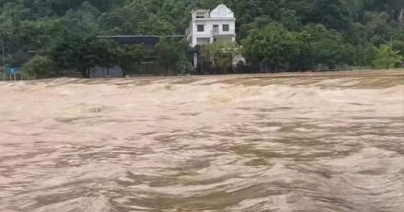 Khẩn trương triển khai phương án ứng phó lũ trên các tuyến sông