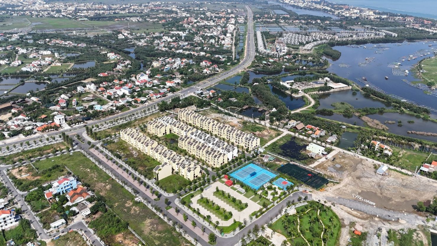 Điểm tin xây dựng - bất động sản ngày 1/10: Sắp công bố thông tin về nhà ở và thị trường bất động sản quý III/2024 Điểm tin xây dựng - bất động sản ngày 1/10: Sắp công bố thông tin về nhà ở và thị trường bất động sản quý III/2024