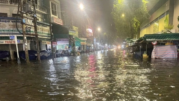 Quảng Ngãi: Mưa lớn kéo dài, cảnh báo nguy cơ sạt lở, lũ quét