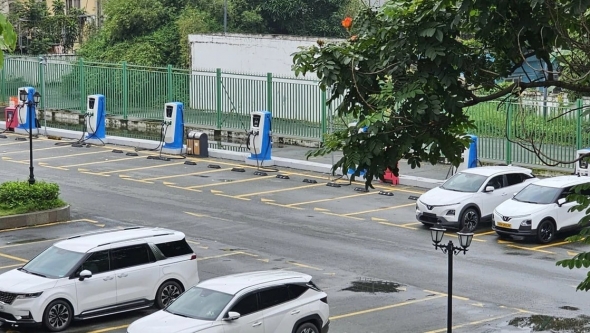 Thành phố Hồ Chí Minh bố trí quỹ đất công cộng làm trạm sạc xe điện