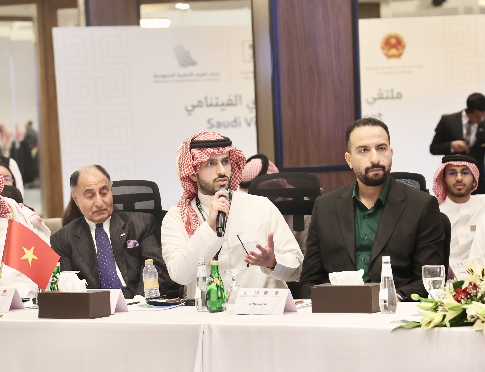 Lấy hợp tác kinh tế làm trọng tâm, đưa quan hệ Việt Nam – Saudi Arabia lên tầm cao mới