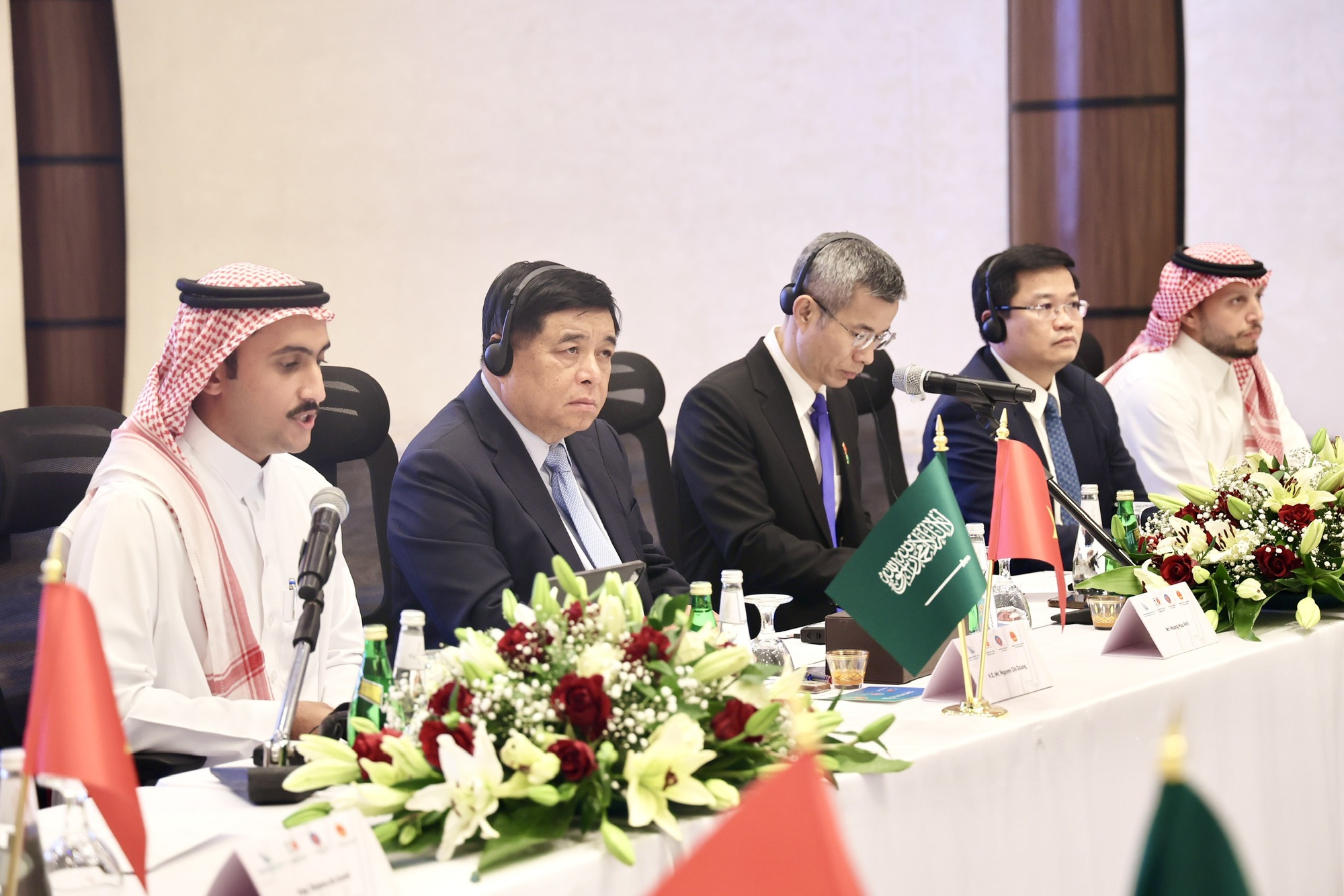 Lấy hợp tác kinh tế làm trọng tâm, đưa quan hệ Việt Nam – Saudi Arabia lên tầm cao mới