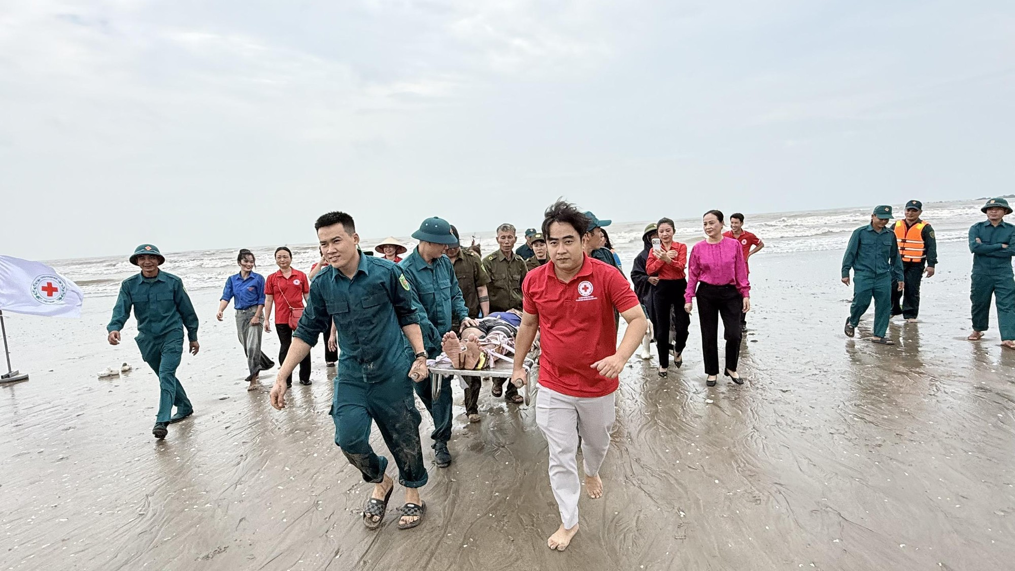 Phòng ngừa, giảm nhẹ rủi ro thiên tai: Tăng cường khả năng chủ động ứng phó từ mỗi gia đình Phòng ngừa, giảm nhẹ rủi ro thiên tai: Tăng cường khả năng chủ động ứng phó từ mỗi gia đình